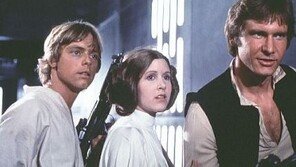 캐리 피셔는 누구? ‘스타워즈’ 레아 공주役…작가로도 활동