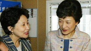 전여옥, 세월호 7시간 의혹 “朴대통령, 수면제 들고 정신없이 잔 것”…특검, 김영재의원 압수수색