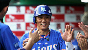 이승엽, 프로 23년차에 4번 1루수 도전