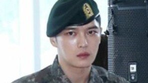 ‘전역’ 김재중 “군이 있어 내가 존재”…부대 내 인기 걸그룹은?