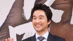 [연예 뉴스 스테이션] 한석규, 5년 만에 연기대상 수상