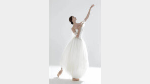 어둠을 밝히는 빛처럼… 동아와 함께한 문화예술 100년