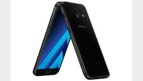 연초부터 중저가폰·전용폰 경쟁