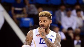 미국서 돌아온 에밋…복귀 시점은 물음표