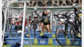 105세 노인, 자전거로 1시간 만에 22km 달려…‘세계 신기록’