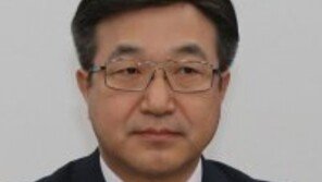 선거연령 하향 논란, 윤호중 “대선 19금 포르노 아냐” vs 새누리 “품위·예의 망각”