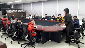 “기간제 교사와 졸업식을…” 초등생들의 당찬 민원