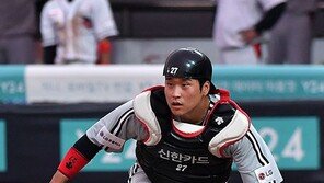 [라이징스타] LG 유강남 “정상호 선배와 라이벌? 든든한 조력자”