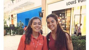 “나와 똑닮은 ‘도플갱어’ 만났다”는 소녀, 그 후 더 놀라운 일이?