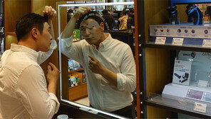 ‘젊은 아재’ 붐 타고… 화장품업계 男心 저격