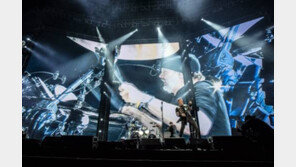 “살아있습니까?” 고척돔 최초 록 콘서트, 메탈리카의 공연은…