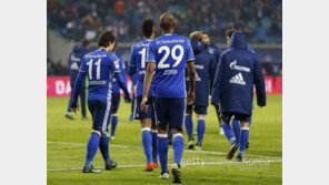 [할로 분데스리가] ‘전통명가’ 샬케04, 언제쯤 겨울잠에서 깰까