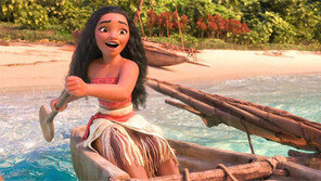 “더 이상 공주는 없다” 역대 최강 디즈니 여걸 떴다