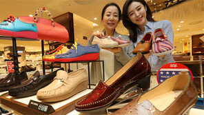 “발을 편안하게”… 美 SAS 창립 40돌 신제품