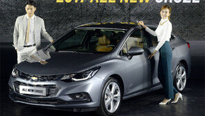 날렵해진 크루즈 “아반떼 넘어서겠다”