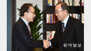 야권서 흔들고 지지율은 안 오르고… 날카로워진 반기문