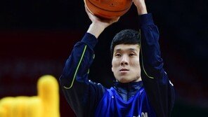 [포토] 전준범 ‘3점슛 컨테스트 우승~’