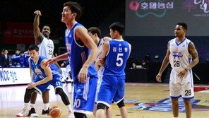 [포토] 공격자 시간이 초과하자 모두들 얼음!