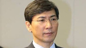 “민주당의 적자…승리 가져오겠다” 안희정, 대선 출마 선언