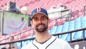 두산 니퍼트 210만 달러 ‘혜자’계약? … 팬들 “국내 FA 비교하면 완전 헐값”