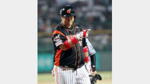“후보로 뛰더라도 롯데 우승했으면”…이대호의 롯데 사랑 결실 맺을까