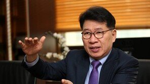 샐러리맨 신화 일벌레의 충고 “회사에 몸 바치지 마라”