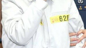 ‘소환 거부’ 최순실 체포…“특검이 자백 강요, 너무 억울해” 고함