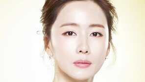 엔프라니, 새 얼굴에 배우 홍은희 발탁