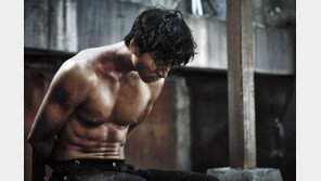 도깨비 공유가 벌써 그립다면 ‘용의자’ 강추