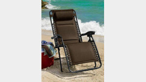 [Q매거진]앉아 있어도 누운 것 같은 안정감 묘한 중독성 불러오는 의자 “물건이네∼”