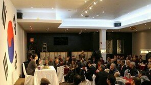 캐나다 태극기집회 간 김진태 “‘독립 운동’ 분위기…고국 걱정돼 잠 못 주무신다고”