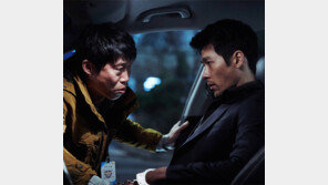 ‘공조’ 3일동안 관객 193만… ‘더 킹’ 제쳐