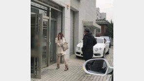 “신혼 살림 준비ing”…비♥김태희, 논현동 가구거리서 포착