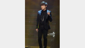 [연예 뉴스 스테이션] 디셈버 윤혁, 무면허 운전으로 불구속 입건