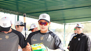 [여기는 투산] kt 박경수 “내가 주장 연임 밀어붙인 이유는…”