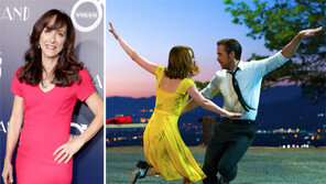 메리 조프레스 “해질녘 탭댄스 드레스는 환상적 선택”