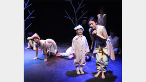 연극 무대서 펼치는 ‘고전과의 대화’