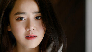 [연예 뉴스 스테이션] ‘급성구획증후군’ 문근영 3차 수술 “회복중”