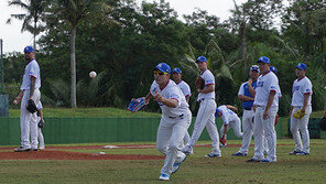 마지막 준비하는 이승엽의 이유 있는 수비 삼매경
