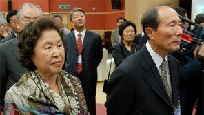 “연구에 방해”… 기부 빌딩 준공식 안간 정문술 부부