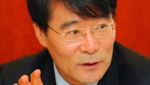 장하성 교수 “소득·일자리 증가, 한국 경제성장률 절반에도 못 미쳐”