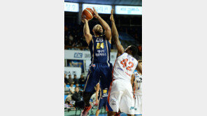 기약 없는 기다림…클라크가 말하는 대체선수의 설움