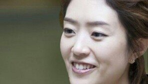 고민정, 전인범 논란에 “부인 아닌 장군 외교·안보 능력 보고 영입한 것”