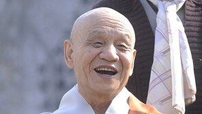 설악무산 스님 “공명정대한 사람이 이번 대통령 된다” 