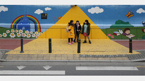 [Feeling]친구들, 신호등은 여기서 기다려요