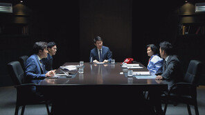 대박난        ‘외부자들’, 4인4색 캐릭터의 힘