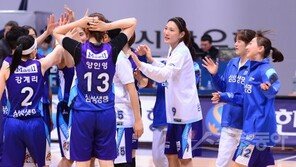 삼성생명, ‘공유하는 농구’로 3연승