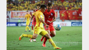 해외파 대거이탈…슈틸리케호, 3월 중국전 어쩌나