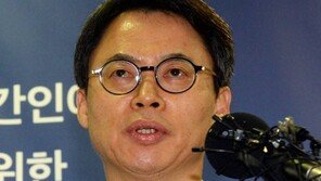 [속보] 특검, 15일 靑 압수수색 소송 심문 출석…“변호인 선임해 갈 것”