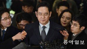 특검 내부서도 영장 재청구 이견… “기각 사유 해소 안돼”